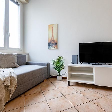 Shakira Apartments ปาร์มา ภายนอก รูปภาพ