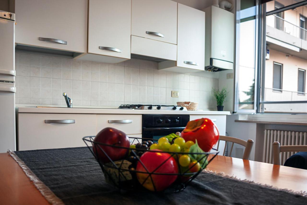 Shakira Apartments ปาร์มา ภายนอก รูปภาพ