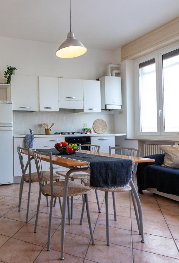 Shakira Apartments ปาร์มา ภายนอก รูปภาพ