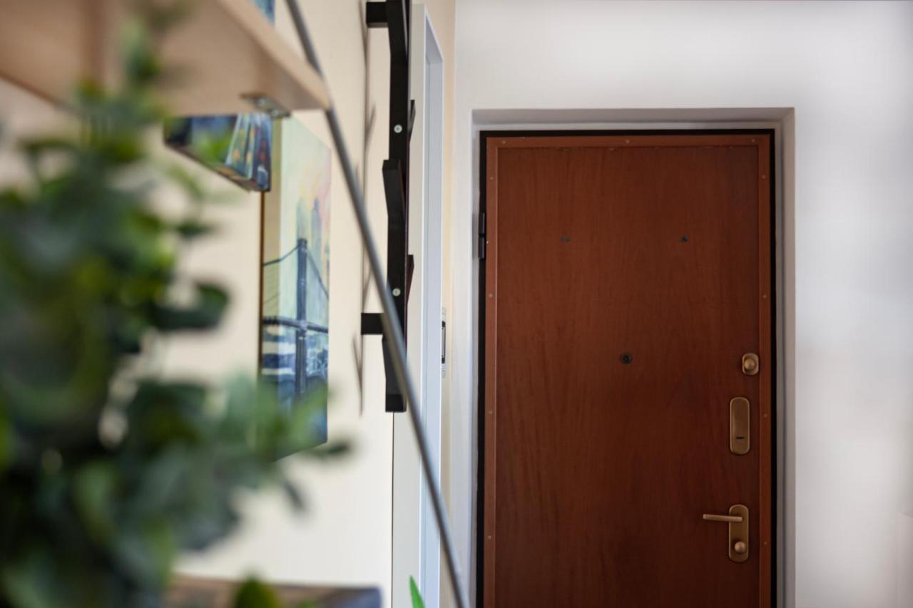 Shakira Apartments ปาร์มา ภายนอก รูปภาพ